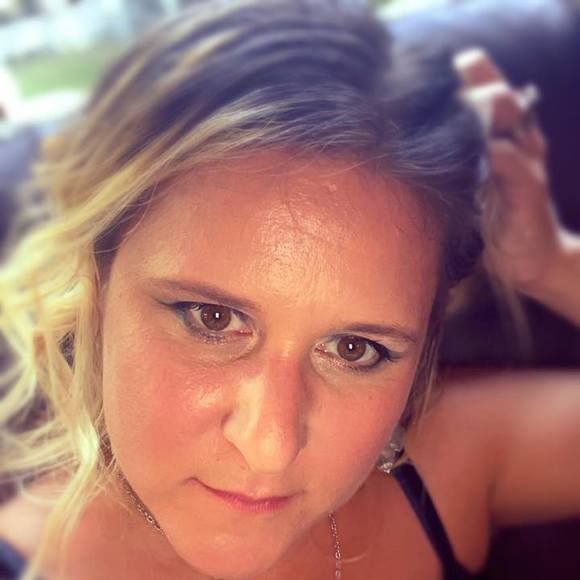 Meet your Posher, Aleithe - Picture 1 of 1